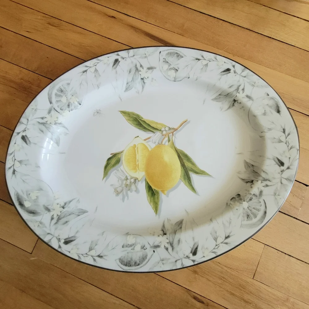 Williams Sonoma Large Lemon Serving Tray Platter